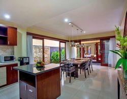 Samudra · 6BR Luxury Family Pool Villa Umalas Bali İç Mekan