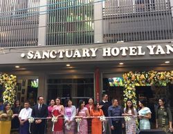 Sanctuary Hotel Yangon Dış Mekan