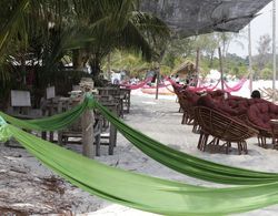 Sandbank Restaurant & Camping Koh Rong Dış Mekan