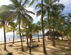 Sandies Tropical Village Plaj