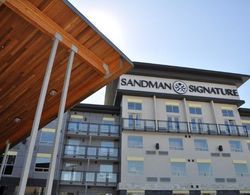 Sandman Signature Hotel & Suites Langley Genel
