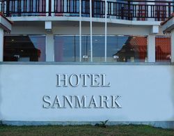 Hotel Sanmark Dış Mekan