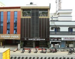 Hotel Santhi Bhavan Dış Mekan