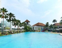 Hotel Santika Premiere Kota Harapan Indah Genel