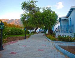 Santoria Holiday Village Genel