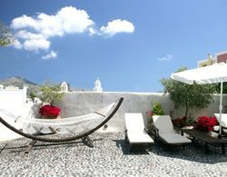 Santorini Heritage Villas & Mansions Dış Mekan