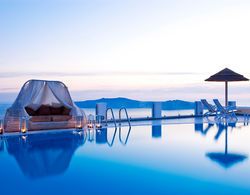Santorini Princess Luxury Spa Hotel Havuz