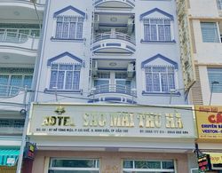 Sao Mai Thu Ha Hotel - Managed by Hamori Group Dış Mekan