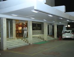 Hotel Satya Ashoka Dış Mekan