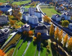 Schlosshotel - Self Check-In Hotel am Schlosspark Genel