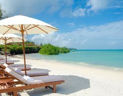 Sea Cliff Resort and Spa Zanzibar Plaj