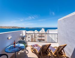 Seashells Studio Seaview terrace by Getaways Malta Oda Manzaraları