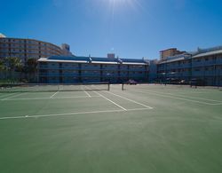 Seaside Beach and Racquet Condos Genel