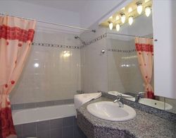 Seaview Studio For Two Just Minutes From The Beach Banyo Özellikleri
