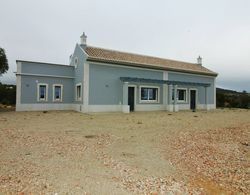 Semi-detached Villa With Pool In Rural Setting Dış Mekan
