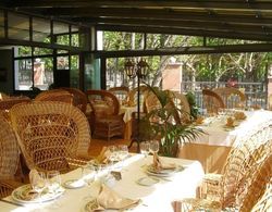 Sercotel Hotel Los Lanceros Yeme / İçme