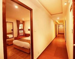Hotel Shalom Palace Darjeeling İç Mekan