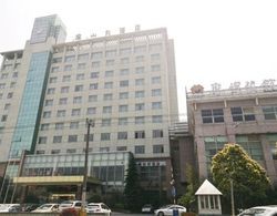 Shanghai Qishan Hotel Dış Mekan