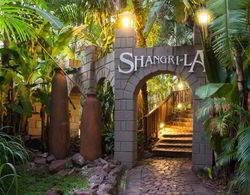Shangri-La Country Hotel Genel