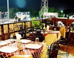 Shanti Bhawan Heritage Hotel Yerinde Yemek