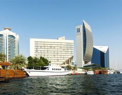 Sheraton Dubai Creek Hotel and Towers Genel