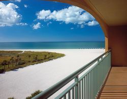 Sheraton Sand Key Resort Plaj