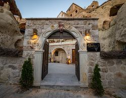 Shiraz Cave Cappadocia Genel