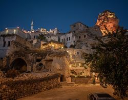 Shiraz Cave Cappadocia Genel