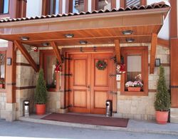 Shiroka Laka Hotel Dış Mekan