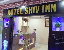 Hotel Shiv Inn Dış Mekan
