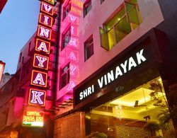 Hotel Shri Vinayak Dış Mekan