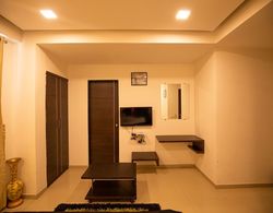 Hotel Shrimad Residency İç Mekan