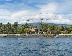 Siddhartha Oceanfront Resort & Spa Bali - CHSE Certified Dış Mekan