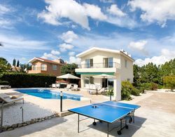 Villa Silverline Genel