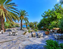 Sitia Beach City Resort & Spa Havuz