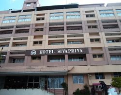 Hotel Sivapriya Dış Mekan