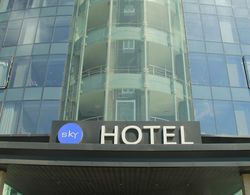 Sky Hotel Baku Dış Mekan