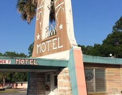 Skylark Motel Dış Mekan