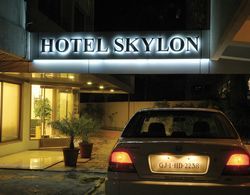 Skylon Hotel Dış Mekan