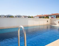 Sleek Villa With Private Pool and Garden in Cesme Oda