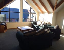 Snow Denn Lodge - Hostel Öne Çıkan Resim