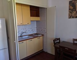 Snug Apartment in Roma near San Giovanni Train Station Yerinde Yemek