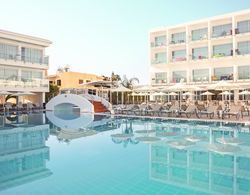 Sofianna Resort & Spa Havuz