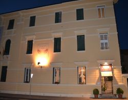 Hotel Soggiorno Athena Dış Mekan