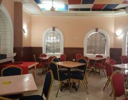 Solomon Castle Hotel Mombasa Yerinde Yemek