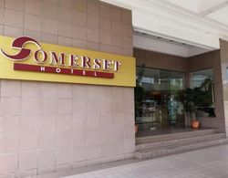 Somerset Hotel Dış Mekan