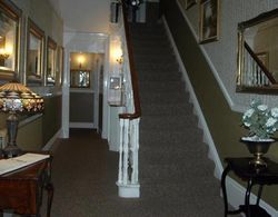Somerton Lodge Hotel Genel
