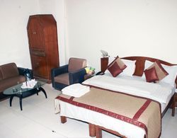 South Indian Hotel İç Mekan