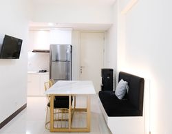 Spacey And Homey 2Br At Supermall Mansion Apartment Oda Düzeni