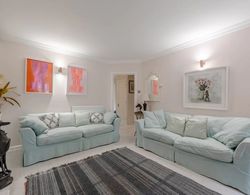 Spacious 2 Bedroom Flat in Wandsworth Oda Düzeni